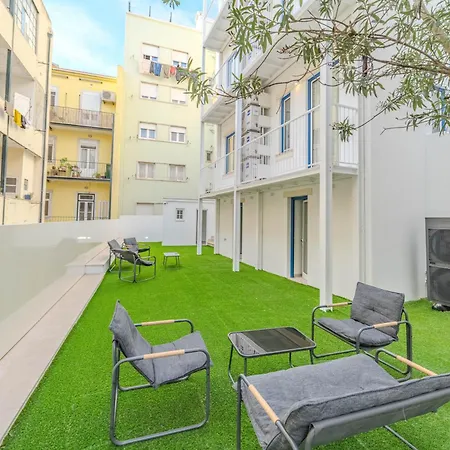Hygge Smart Apartment *