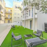 Hygge Smart Apartment *
